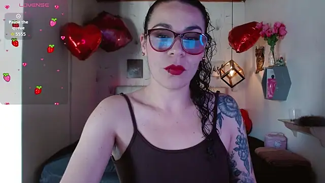 mia velvet1 online show from March 2026 02:56:02 PM