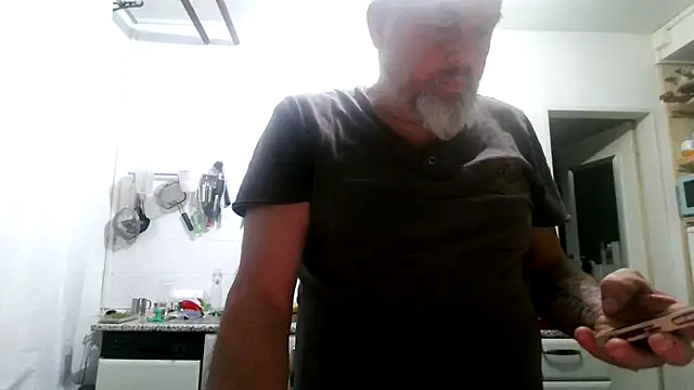 Berg Boy online show from March 2026 09:15:01 PM