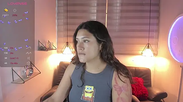 Snapshot of ISIS_VALCHOS chatting on October 2025 07:47:01 PM ISIS VALCHOS online show from October 2025 07:47:01 PM