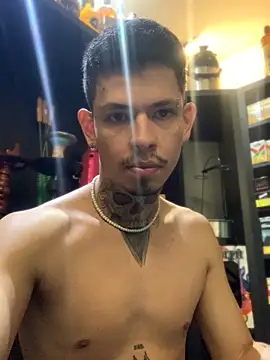 Snapshot of craxybaby chatting on October 2025 12:06:01 PM craxybaby online show from October 2025 12:06:01 PM