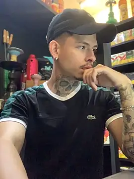 Snapshot of craxybaby chatting on November 2025 04:29:01 PM craxybaby online show from November 2025 04:29:01 PM