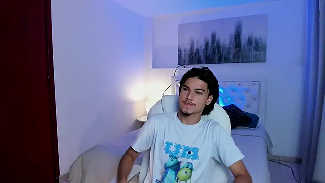 MathewAdams online show from October 2025 07:43:01 PM