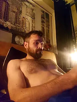 Snapshot of LKC94 chatting on September 2025 11:05:02 PM LKC94 online show from September 2025 11:05:02 PM