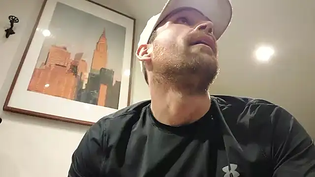 Snapshot of LKC94 chatting on September 2025 06:35:01 PM LKC94 online show from September 2025 06:35:01 PM