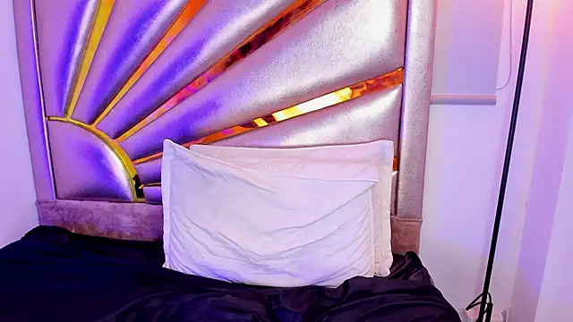 LucasCarterr  online show from March 2025 04:51:01 PM