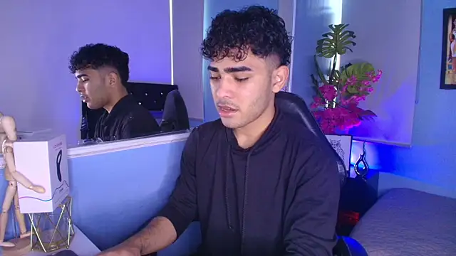 LucasCarterr  online show from September 2025 02:06:02 PM