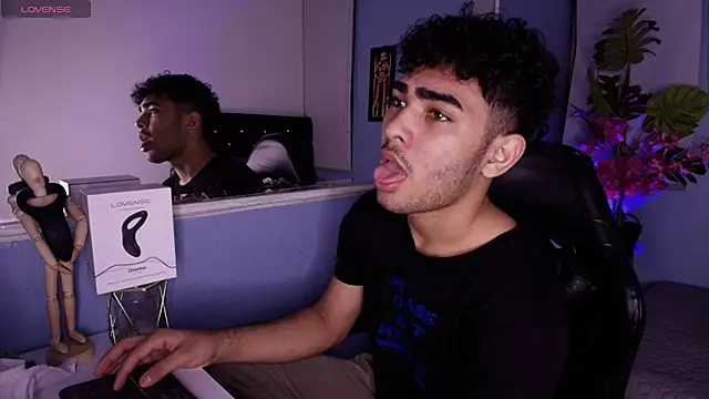 LucasCarterr  online show from September 2025 04:02:02 AM