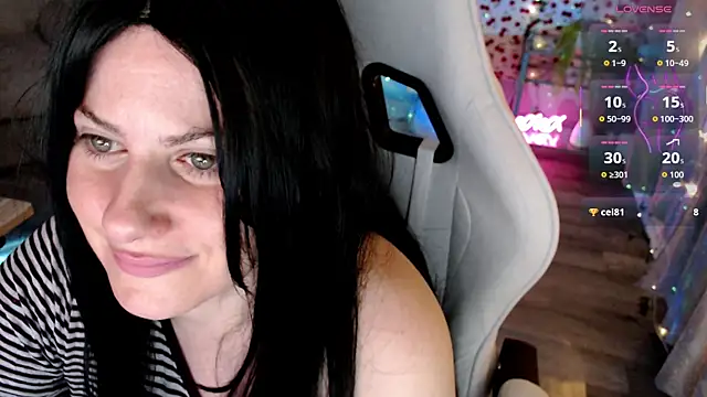 Snapshot of BellaStar84 chatting on May 2026 05:58:01 AM BellaStar84 online show from May 2026 05:58:01 AM