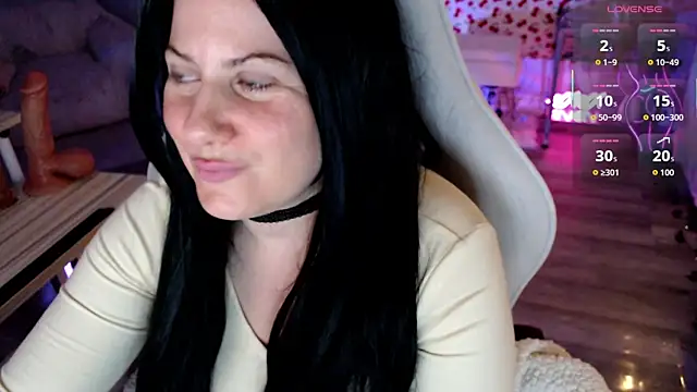 Snapshot of BellaStar84 chatting on June 2026 05:57:02 AM BellaStar84 online show from June 2026 05:57:02 AM