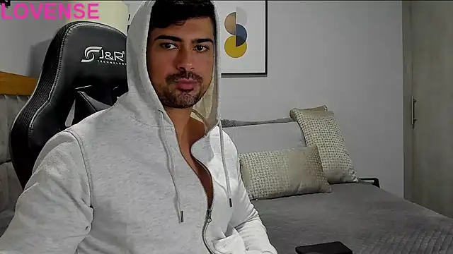 Snapshot of Dante_Storm chatting on October 2025 01:14:02 AM Dante Storm online show from October 2025 01:14:02 AM