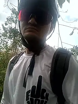 JuanMaty online show from November 2025 04:38:02 PM