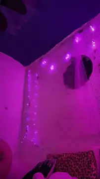 LoganPeny online show from April 2026 09:34:01 AM