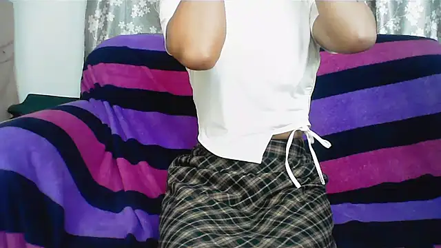 LAYLA 600 online show from November 2025 09:52:02 AM