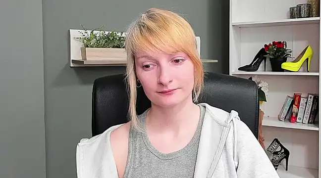 hottieBlair online show from March 2025 10:44:02 AM