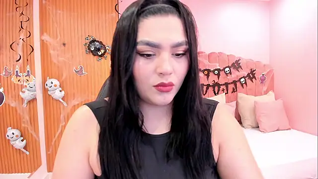 eva sainnt online show from October 2025 04:42:01 PM