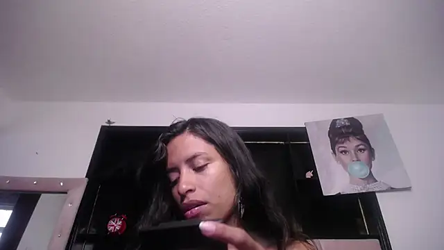 Violet King online show from March 2025 02:01:01 PM