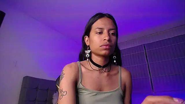 Violet King online show from September 2025 02:49:01 AM