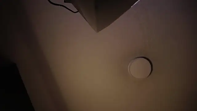 Violet King online show from November 2025 03:20:02 AM