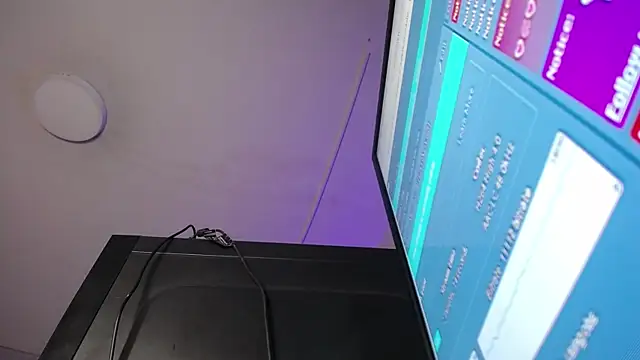 Violet King online show from November 2025 04:56:02 AM