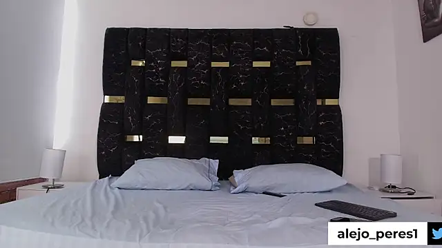 chris blake   online show from April 2026 06:10:01 PM