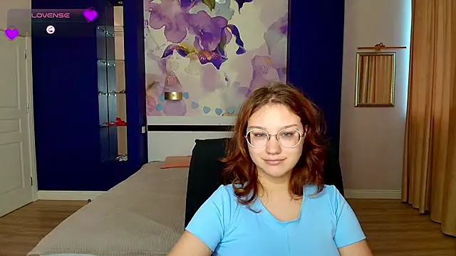 AngelinaLow online show from November 2025 12:27:02 PM