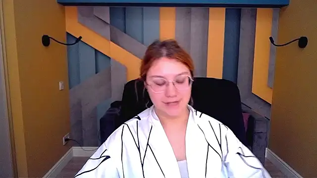 AngelinaLow online show from February 2026 12:34:01 PM