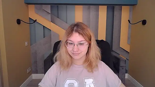 AngelinaLow online show from March 2026 12:23:02 PM