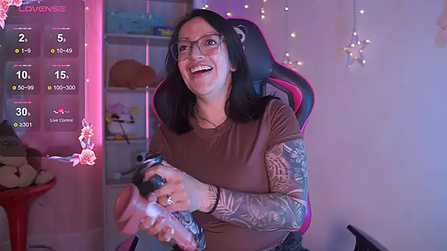 Madison Mayer online show from February 2026 12:33:01 PM