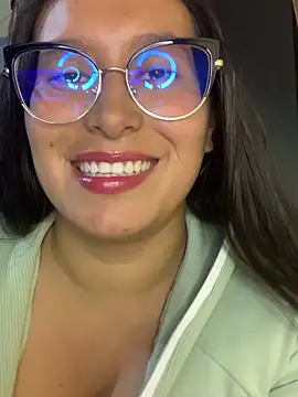Snapshot of cloe_starr chatting on March 2025 10:06:01 PM cloe starr online show from March 2025 10:06:01 PM