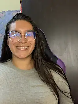 Snapshot of cloe_starr chatting on March 2025 01:13:01 AM cloe starr online show from March 2025 01:13:01 AM
