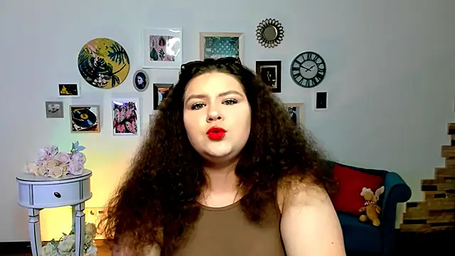 FlorenceAnderson online show from March 2025 03:53:02 PM