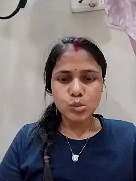 Ayeshaji online show from February 2026 05:49:02 PM