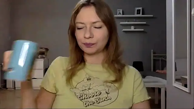 MillieShow online show from October 2025 09:48:02 PM