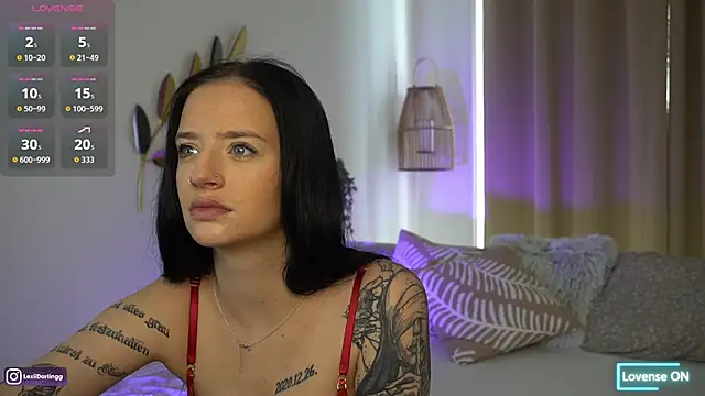 LexiiDarling online show from April 2026 02:12:02 PM