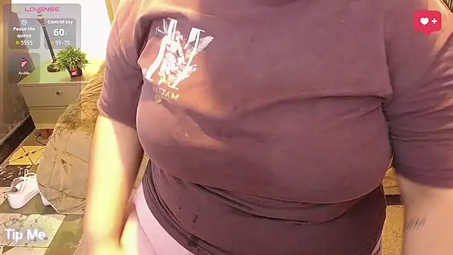 ailyn maury online show from April 2026 01:33:02 PM