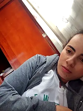 Sairy  online show from October 2025 09:45:01 PM