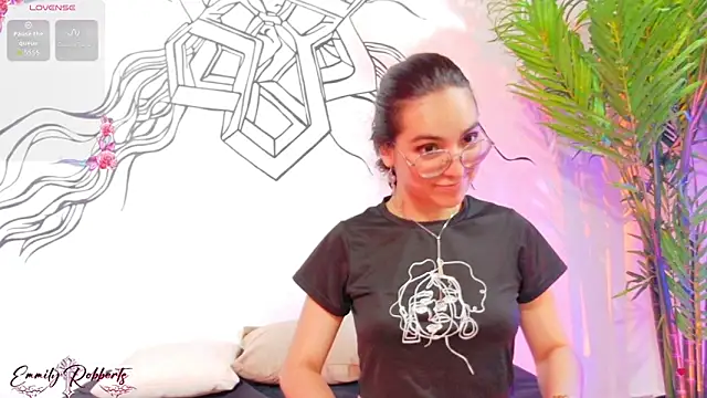 Emmi Roberts online show from February 2026 09:37:02 PM