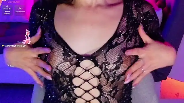 Emmi Roberts online show from March 2026 02:14:02 AM