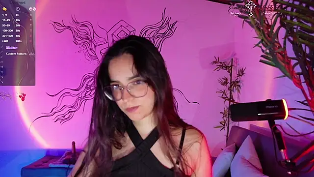 Emmi Roberts online show from March 2026 01:11:02 AM