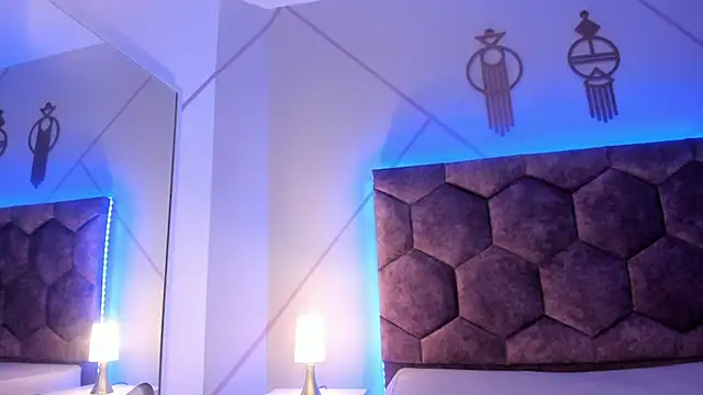 Chloe Durand  online show from March 2025 11:36:02 PM