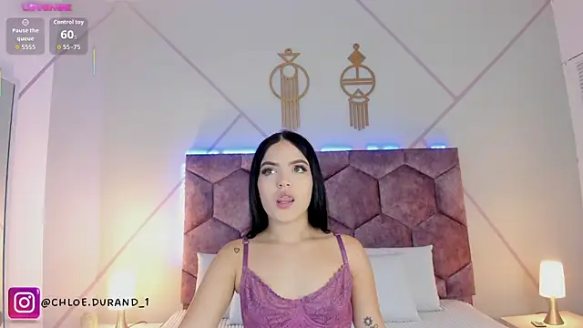 Chloe Durand  online show from September 2025 08:11:02 PM