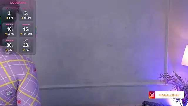 Kendallbleer online show from September 2025 12:09:01 PM