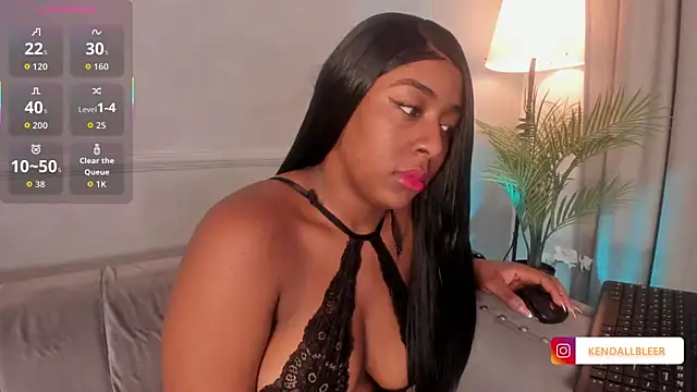 Kendallbleer online show from October 2025 11:54:01 AM