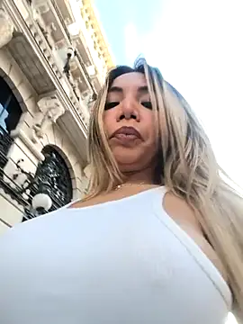 Alyssa 76 online show from April 2026 06:10:01 PM