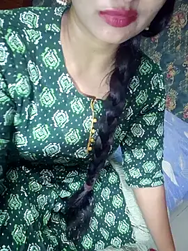 Snapshot of Shalini_telugu09 chatting on June 2026 03:58:02 PM Shalini telugu09 online show from June 2026 03:58:02 PM