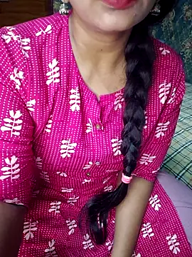 Snapshot of Shalini_telugu09 chatting on July 2026 07:13:01 AM Shalini telugu09 online show from July 2026 07:13:01 AM