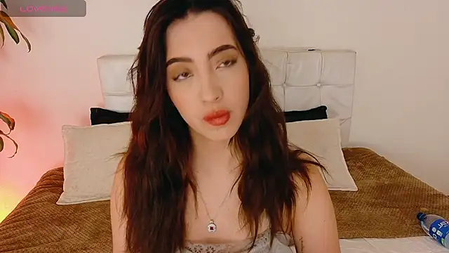 Rebbecawhite meow online show from September 2025 05:01:02 PM