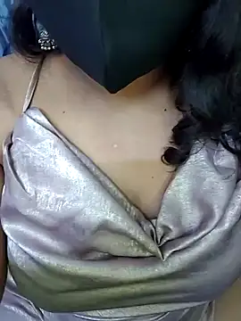 Snapshot of Tamil_hot_whiskey_girl chatting on March 2025 10:49:01 PM Tamil hot whiskey girl online show from March 2025 10:49:01 PM