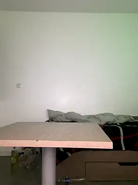 Renoirmonter online show from October 2025 07:49:02 PM