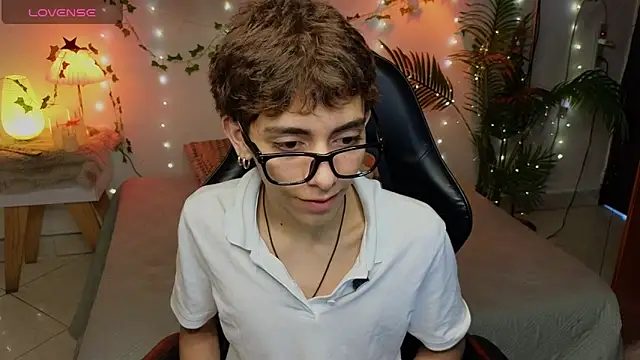 Matty Sparkk online show from April 2026 01:08:02 PM